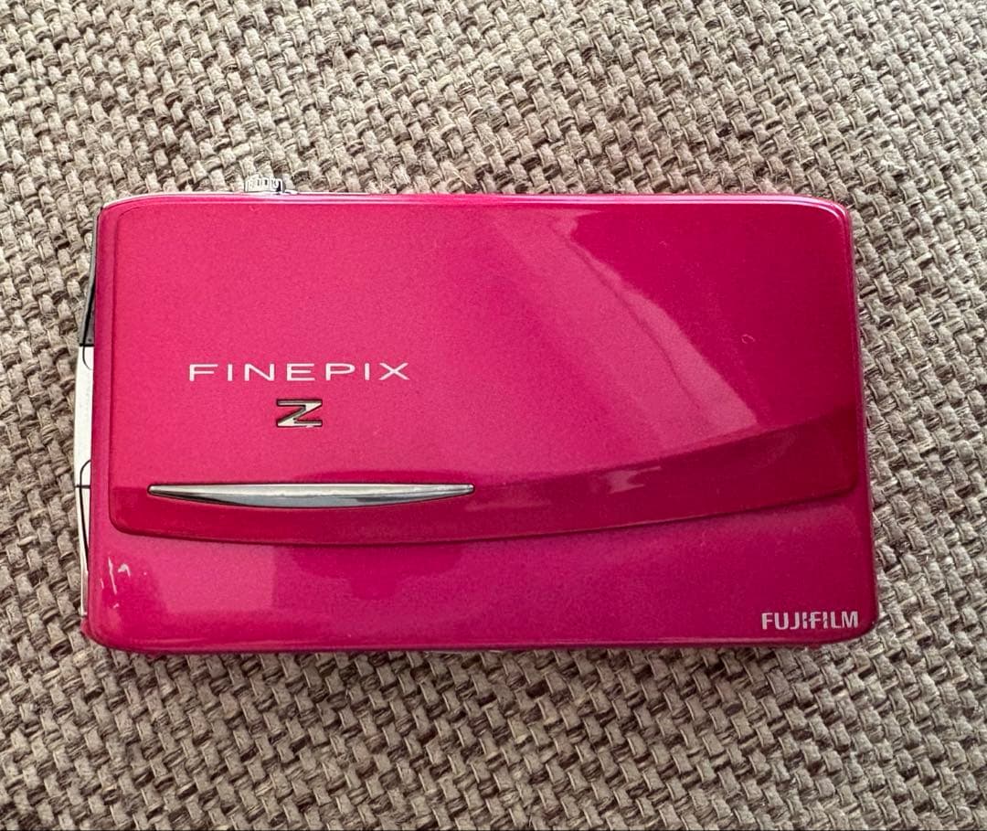 Fujifilm FinePix Z Z950EXR ピンク