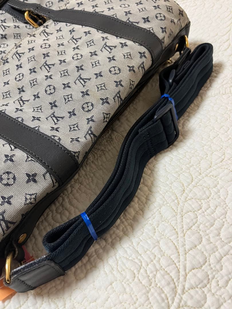 LOUIS VUITTON(ルイ・ヴィトン) マザーズバッグ グレー