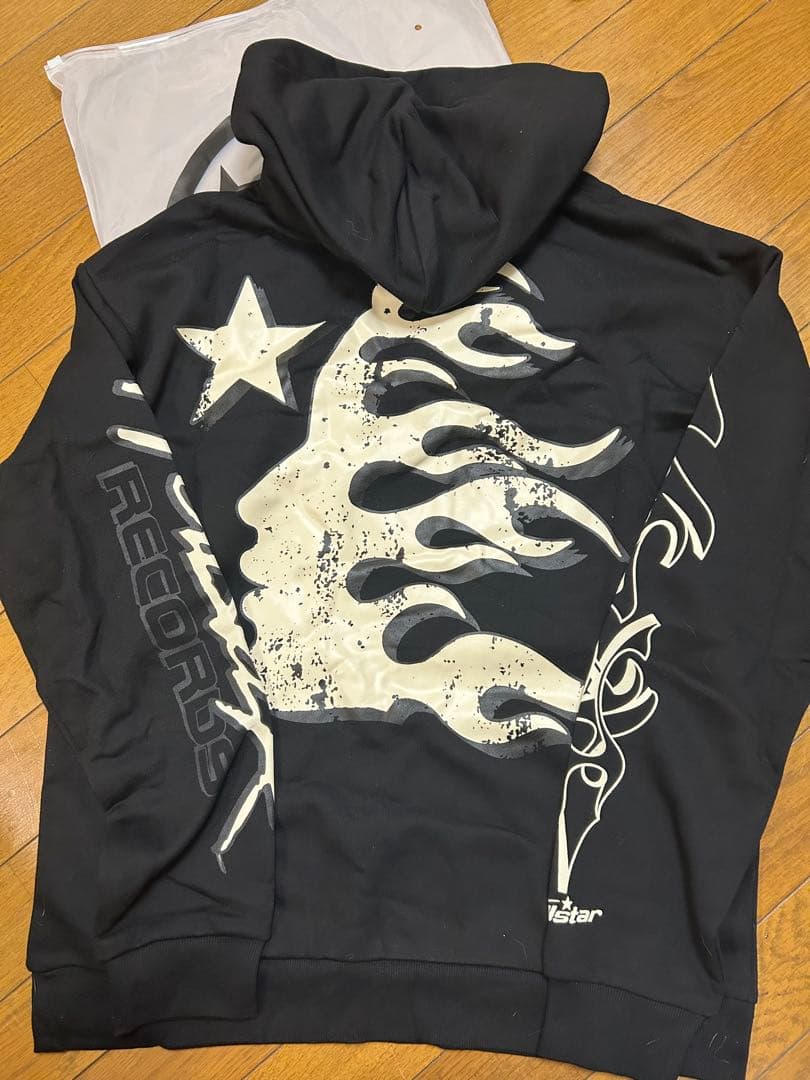 値下げ！即日発送！Hellstar Sサイズ black hoodie パーカー