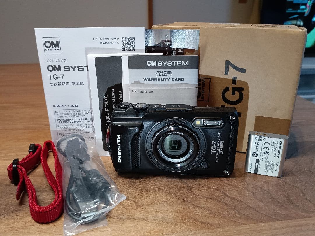 開封未使用品 OLYMPUS OM SYSTEM Tough TG-7【保証付】