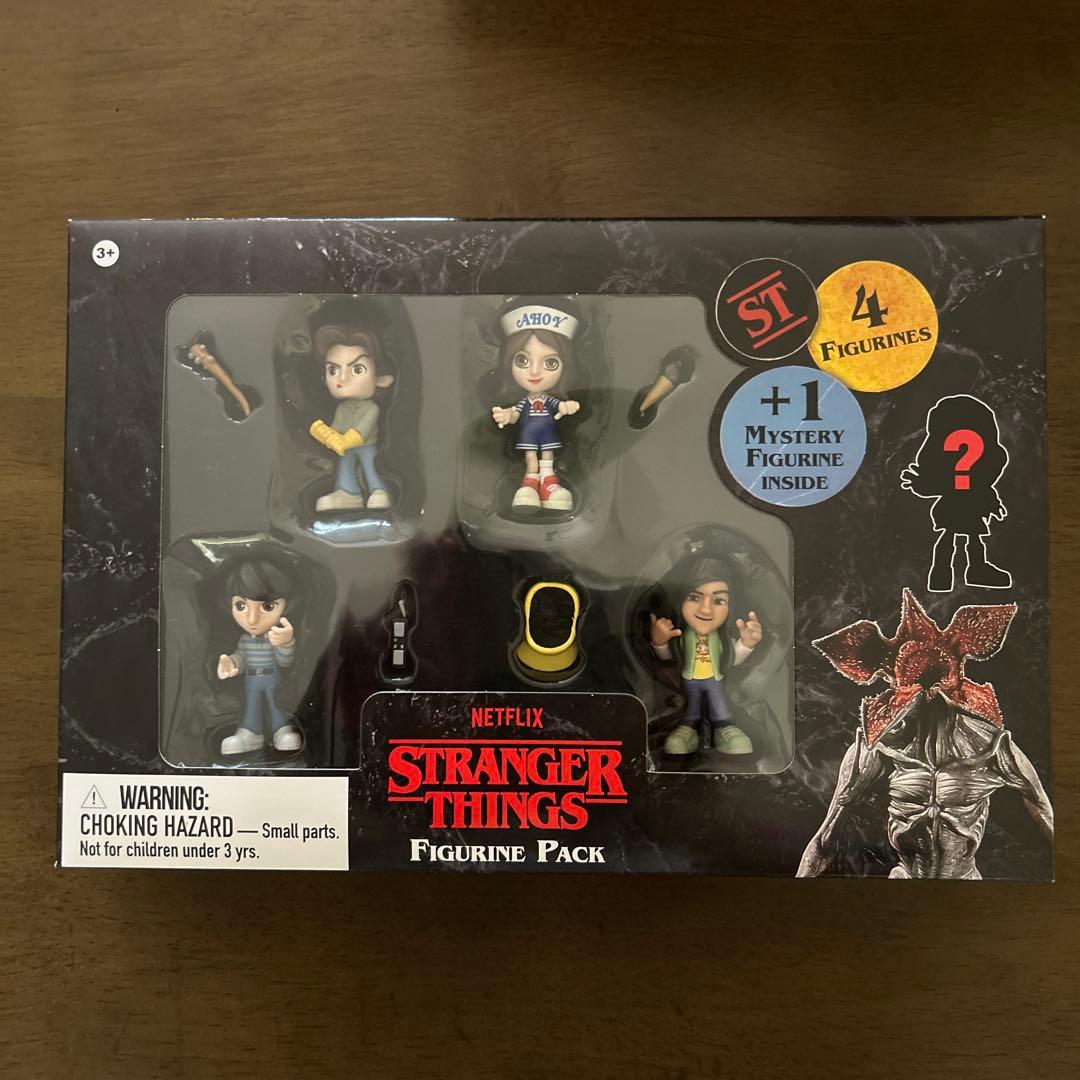 未開封　2箱セット　Stranger Things フィギュアパック 4体+1体