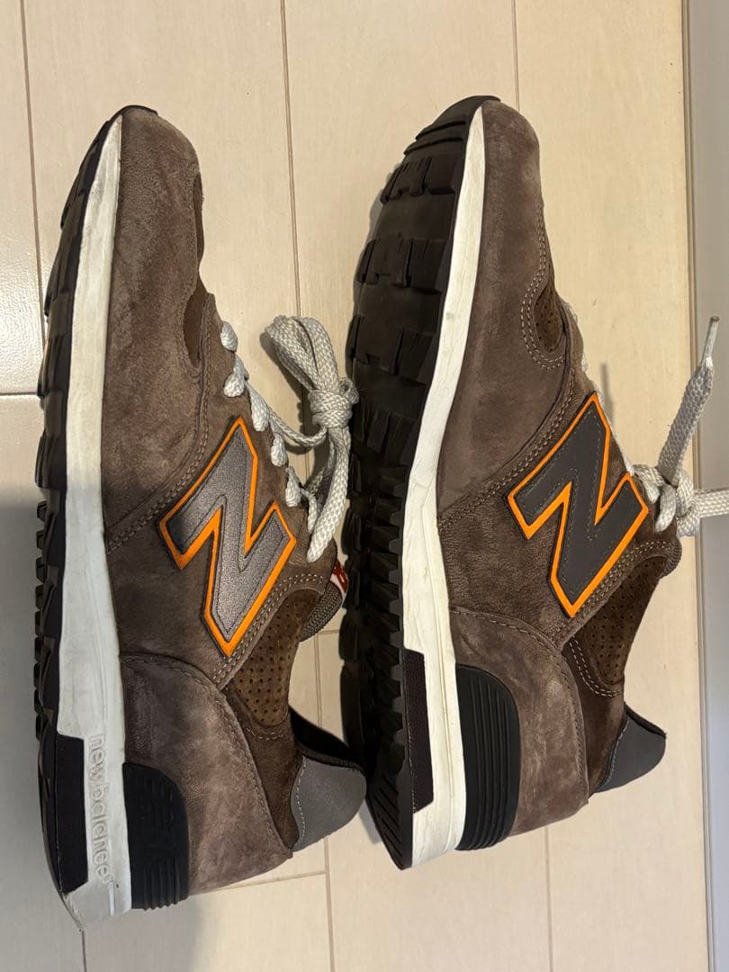 New Balance 1400 ブラウン スニーカー