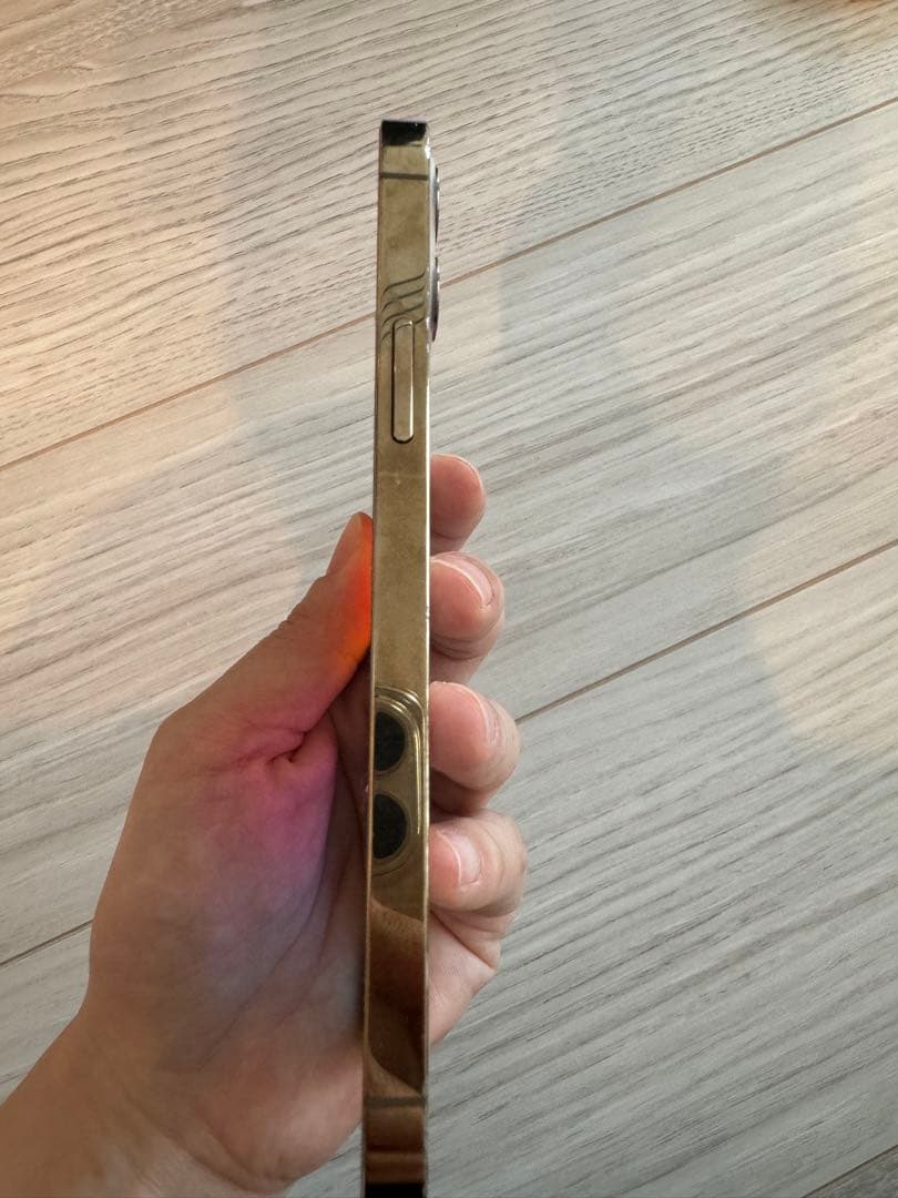 iPhone 12 Pro ゴールド　256GB