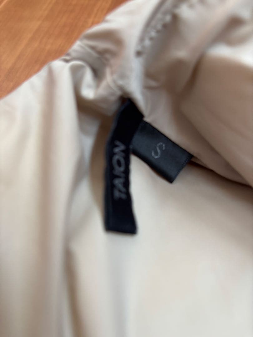 TAION 別注 ダウンマフラー付 クルーネックミドルダウン ナノユニバース