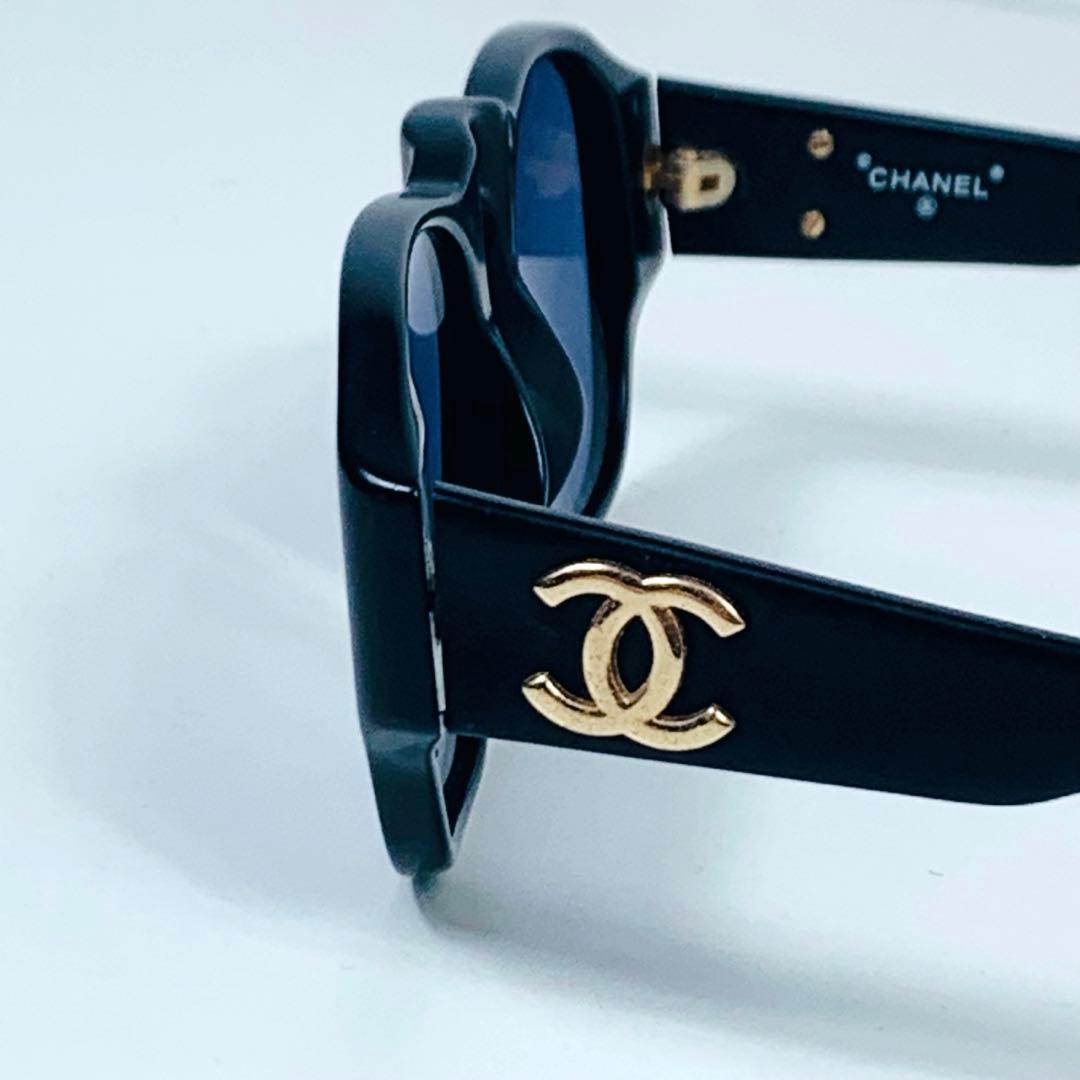 CHANEL シャネル　サングラス　ココマーク　イタリア製　メガネ　黒