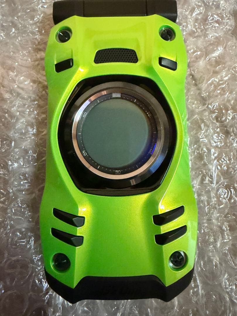 GzOne TYPE-XX KYY31 au リキッドグリーン simフリー