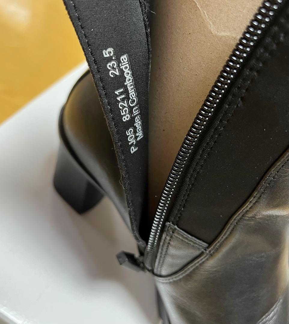 fit fit フレックスヒールサイドゴアブーツ（ブラック）