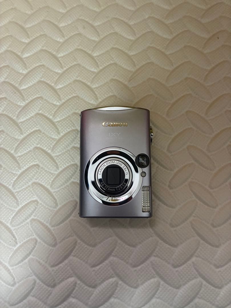 純正ケース付き　canon&キャノン　ixy900is デジタルカメラ