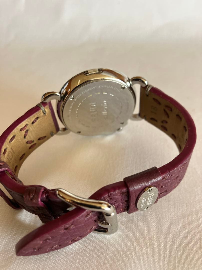 FENDI アナログ時計 パープルレザー