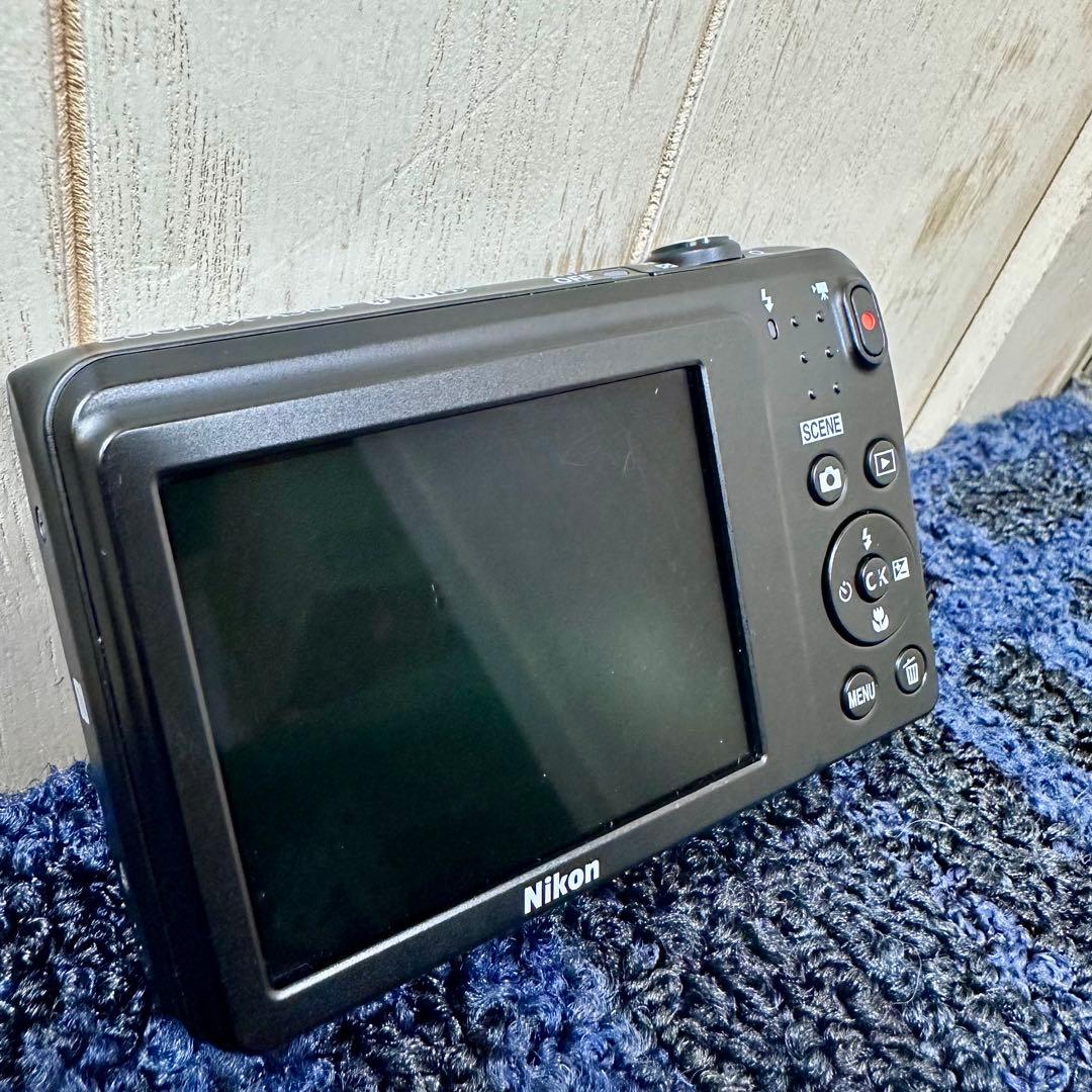 Nikon Coolpix A300 ニコン クールピクス デジタルカメラ