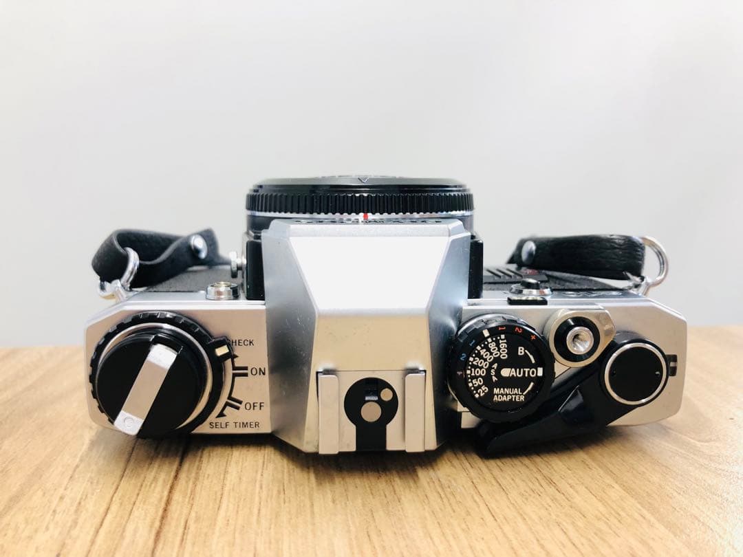 OLYMPUS OM10 フィルムカメラ