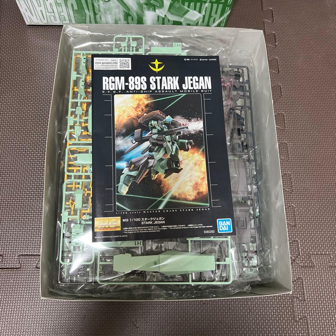BANDAI MG 1/100 RGM-89S スタークジェガン