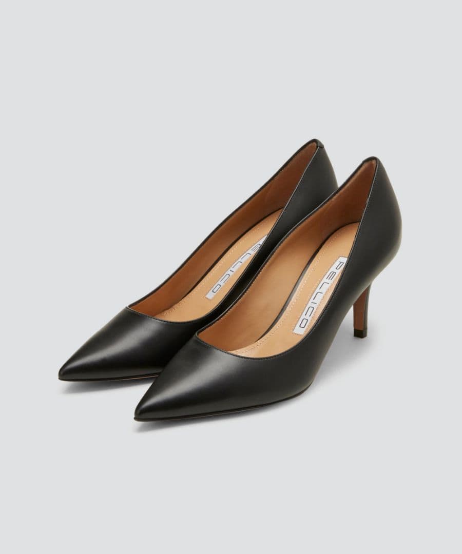 新品未使用　PELLICO AMIMA スムースパンプス　ブラック　38サイズ