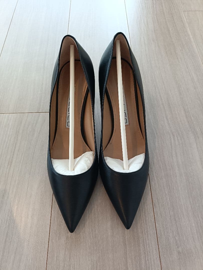 新品未使用　PELLICO AMIMA スムースパンプス　ブラック　38サイズ