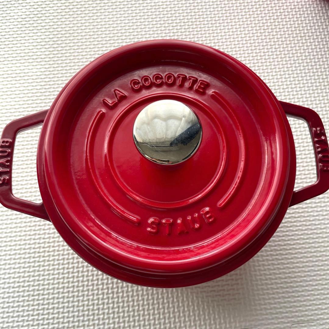 staub ピコココットラウンド　チェリー　16cm