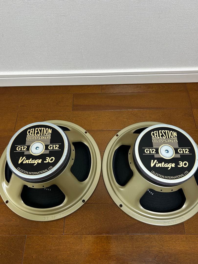 Celestion Vintage 30 スピーカー 2個セット　8Ω