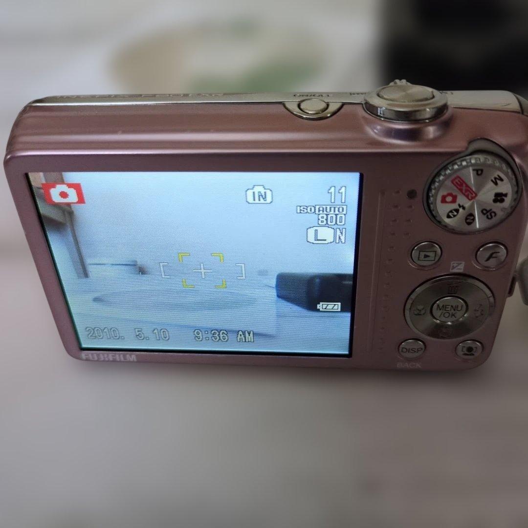 お値下げ！FUJIFILM FinePix F80EXR・デジカメ　元箱以外完品