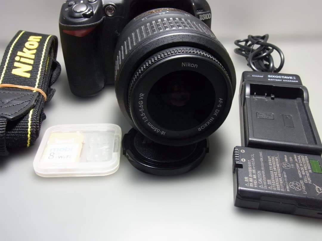 130　Nikon D3100 デジタル一眼レフ レンズバッテリー充電器送料込み