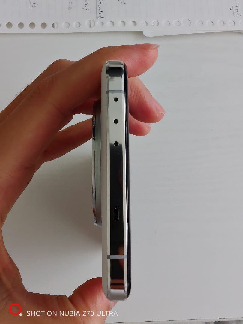 スマートフォン本体 oneplus 13