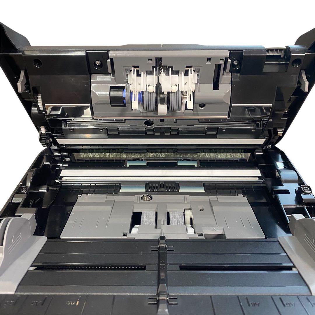 EPSON FF-680W FastFoto ドキュメントスキャナー　エプソン