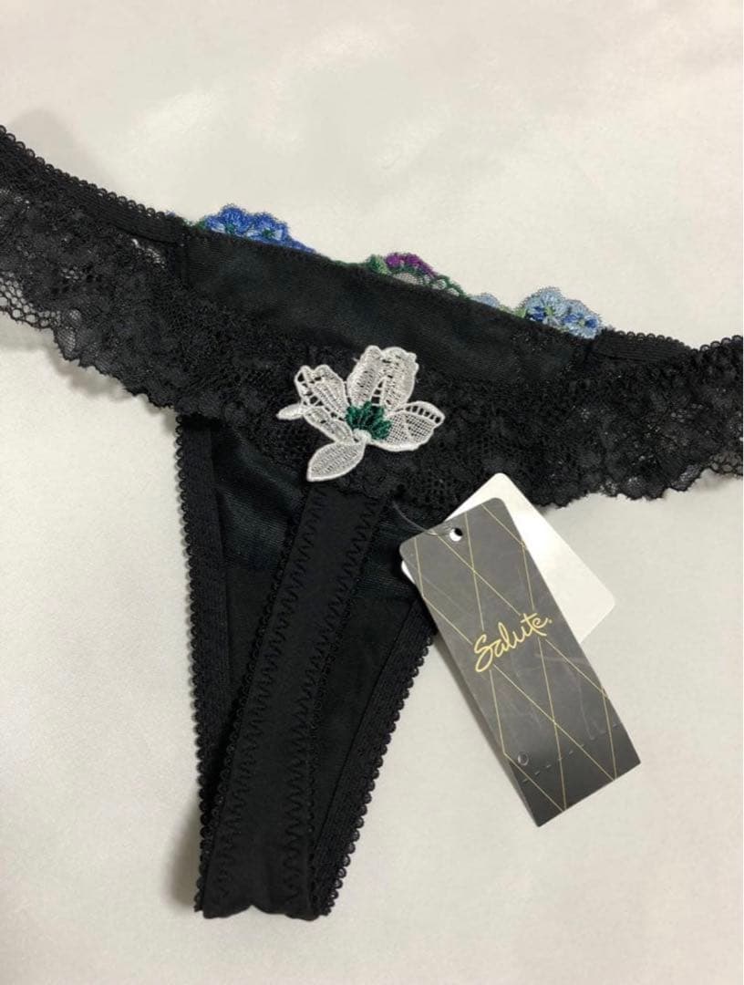 【ワコール】Saluteブラジャーショーツセット D80