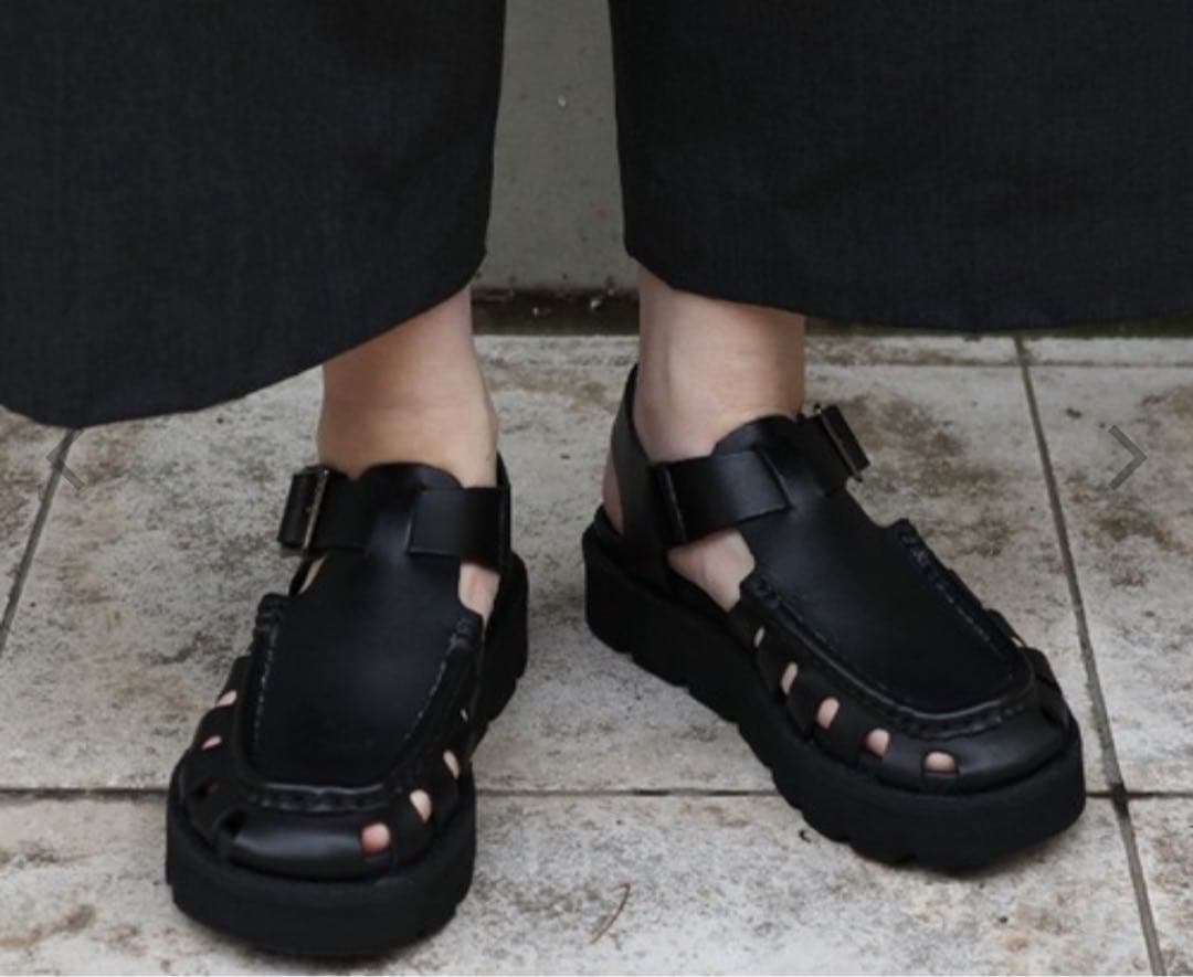 早い者勝ち！Clarks メアバックル 24㎝　サイズ6