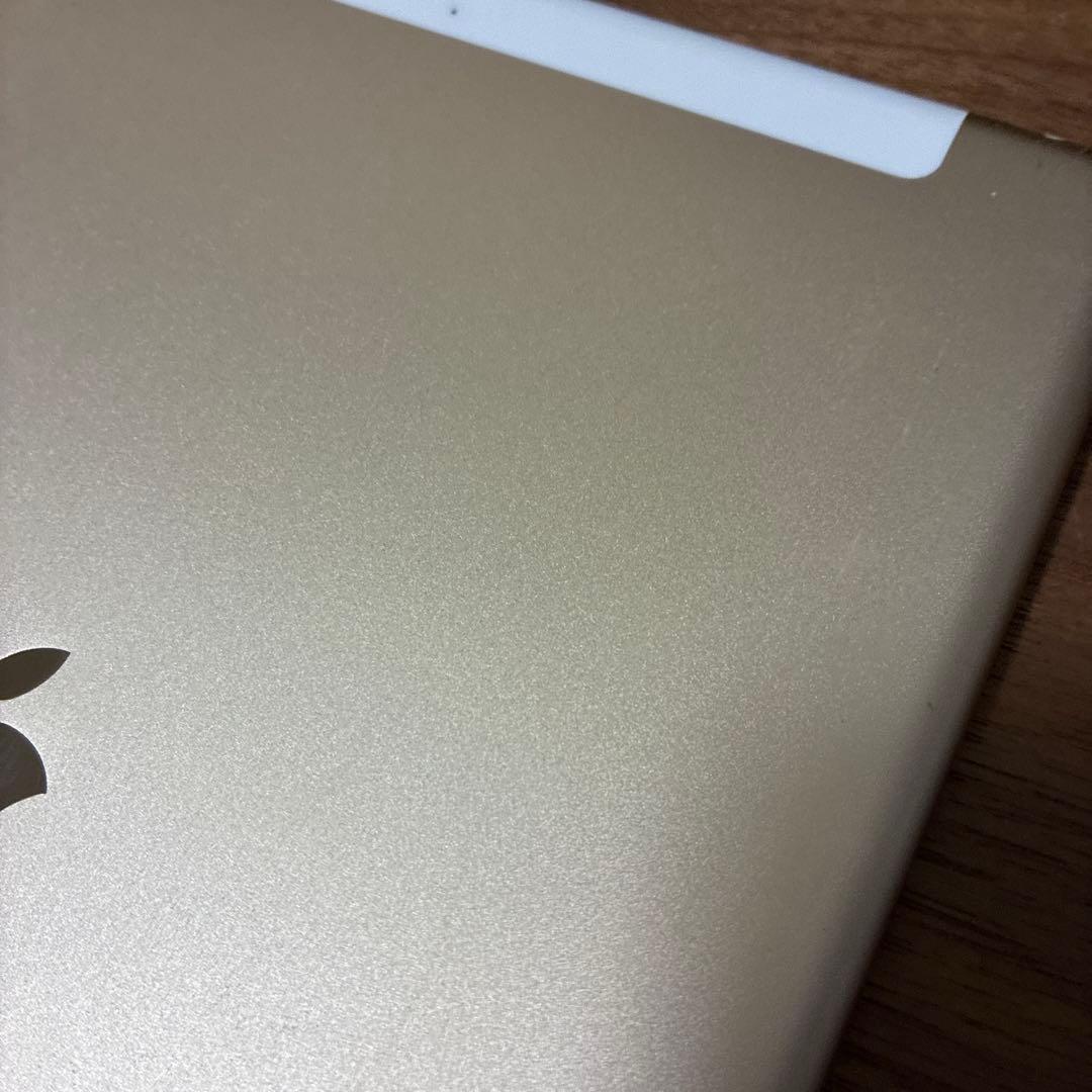iPad 第5世代　32GB ゴールド　Wi-Fi cellularモデル