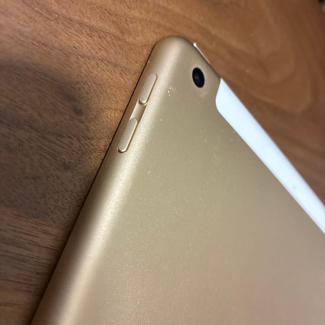 iPad 第5世代　32GB ゴールド　Wi-Fi cellularモデル