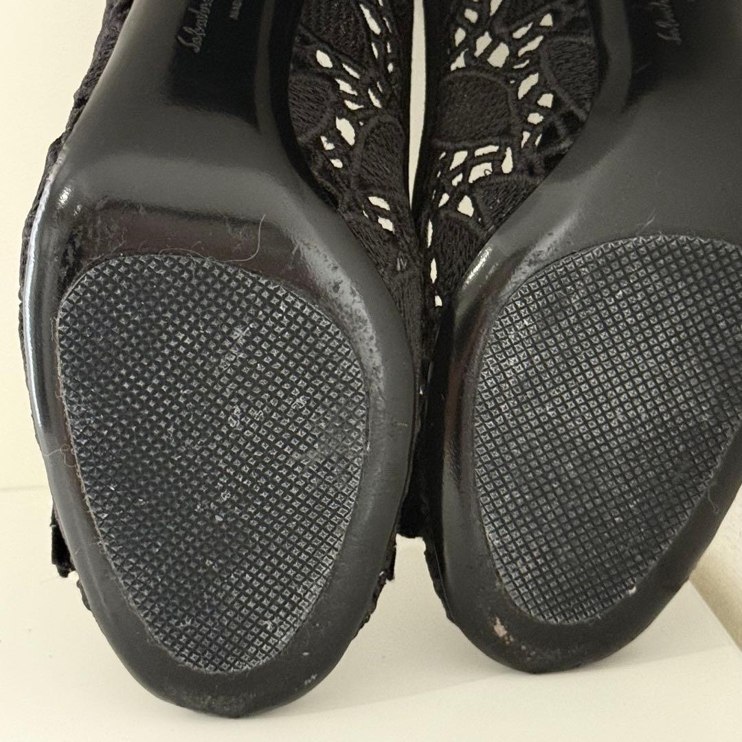 Ferragamo ESTELLE レースヒール 5C 黒