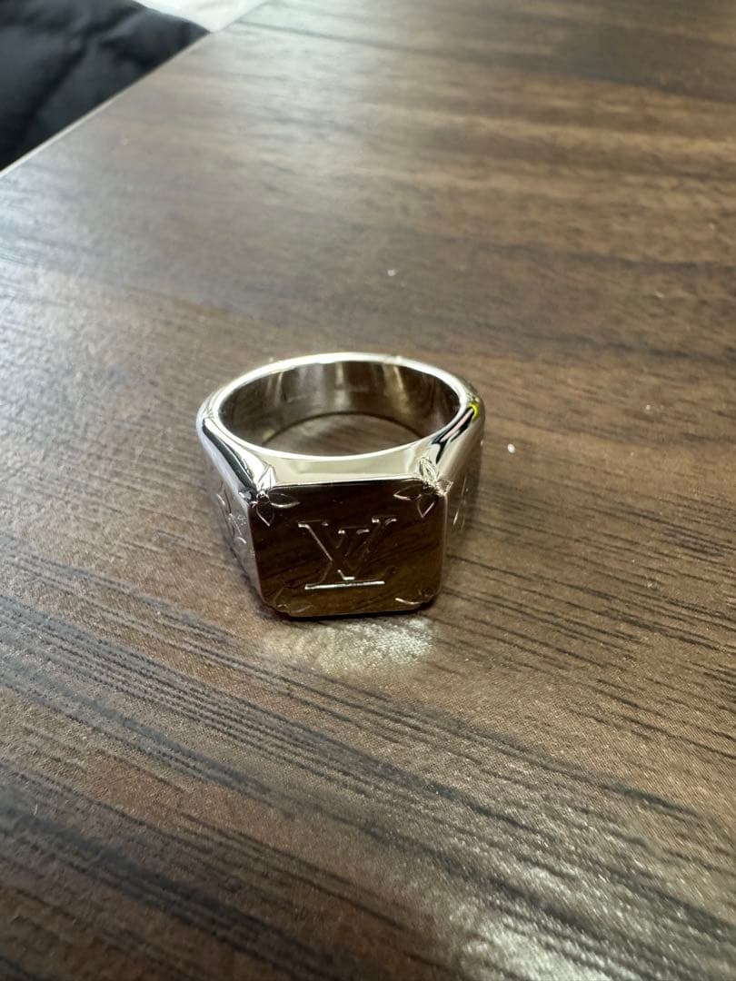 Louis Vuitton ルイヴィトン シグネットリング モノグラム Lサイズ