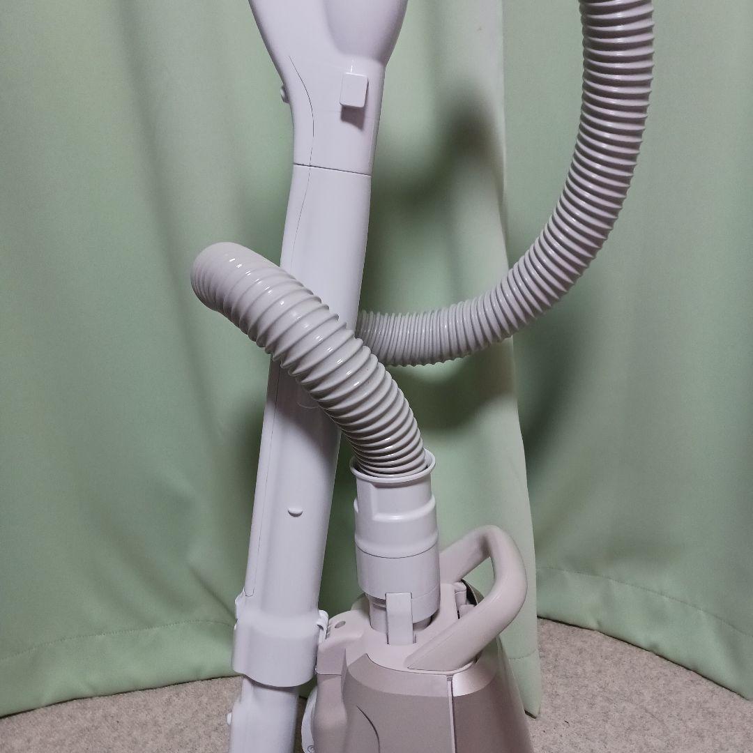 日立紙パック式掃除機　稼働品　　　 CV-KP90G