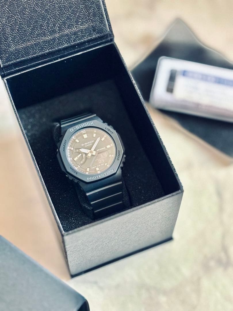 G-SHOCK GMA-S2100-1AJF カーボンコアガード美品