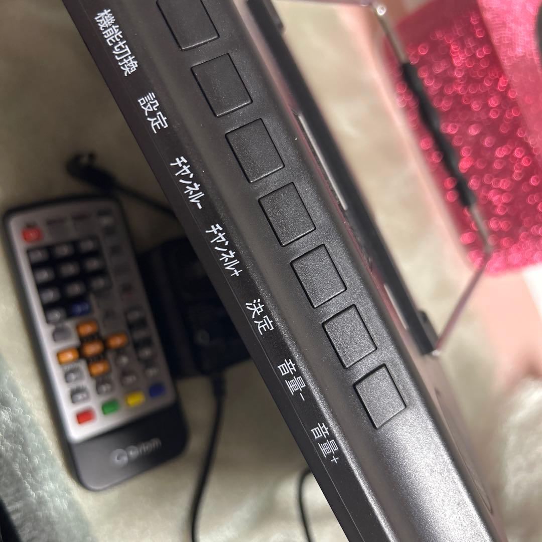 Qriom14インチ　地上デジタル放送対応ポータブルテレビKORS-PTV14