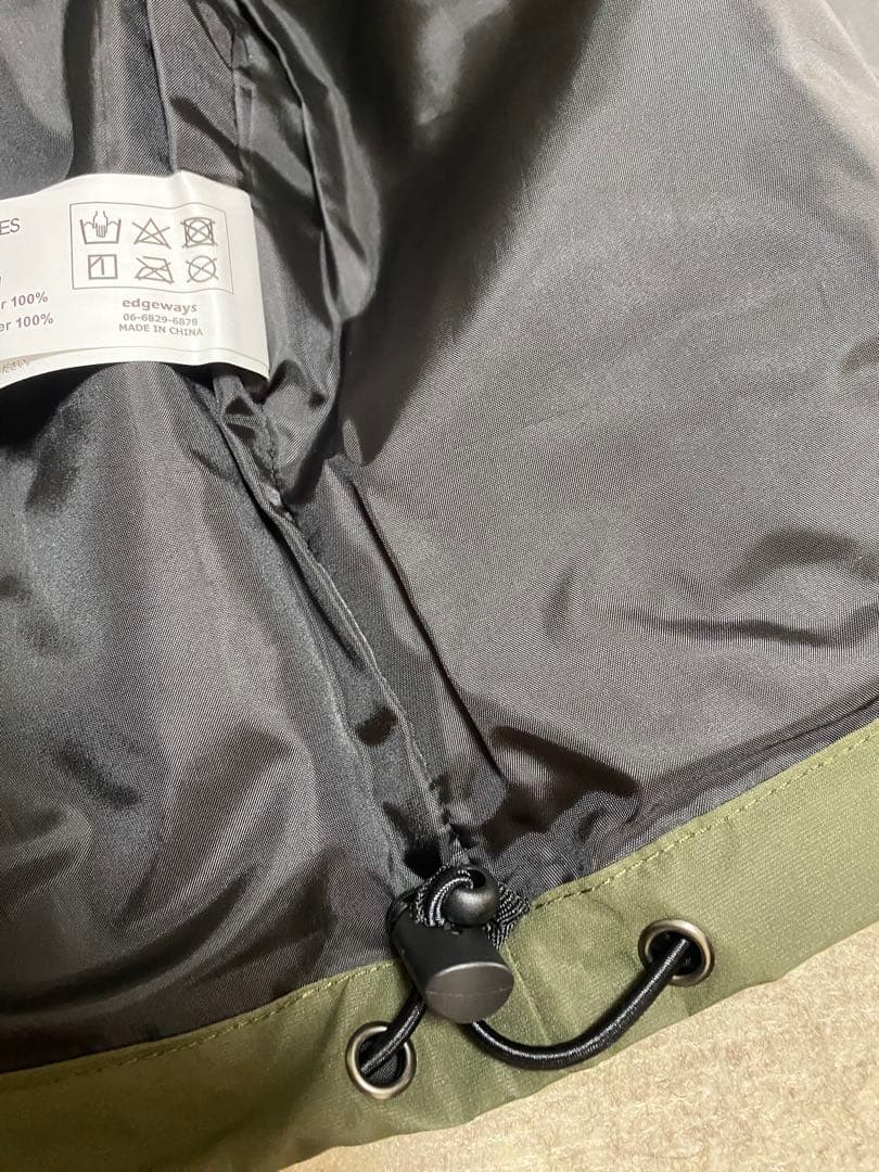 【新品未使用】スノーボードウェア 上下アーミーグリーン　即日発送