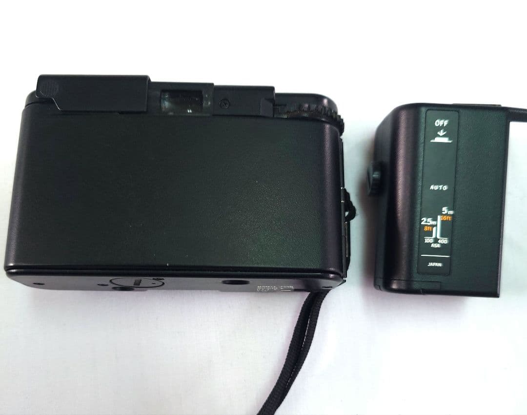 OLYMPUS XA 初代　フィルムカメラ　オリンパス　レトロ