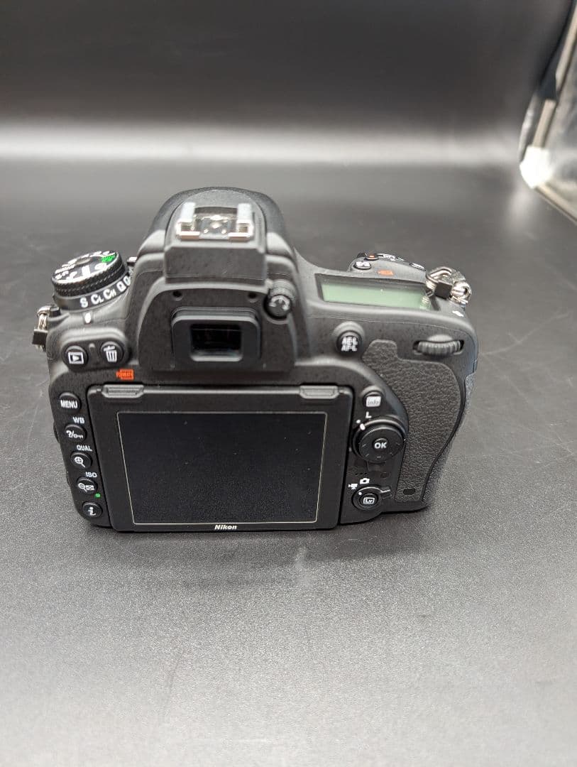 【美品・動作確認済】Nikon D750 ボディ MB-D16