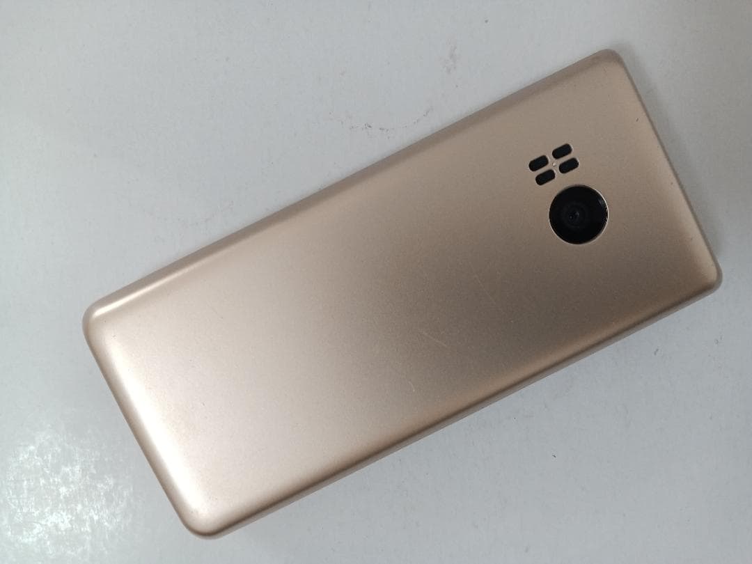 ☆ SoftBank かんたん携帯11 A207SH ゴールド