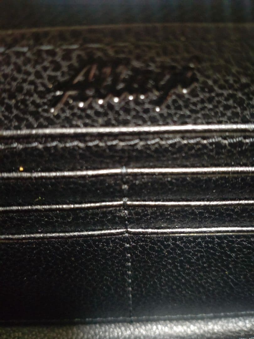 だ*y様 エイ革長財布