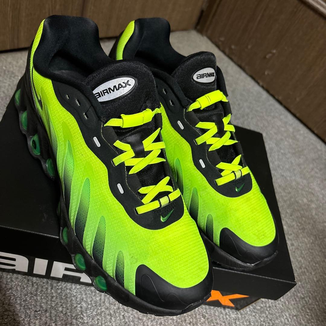 靴 NIKE AIR MAX DN8 AMD