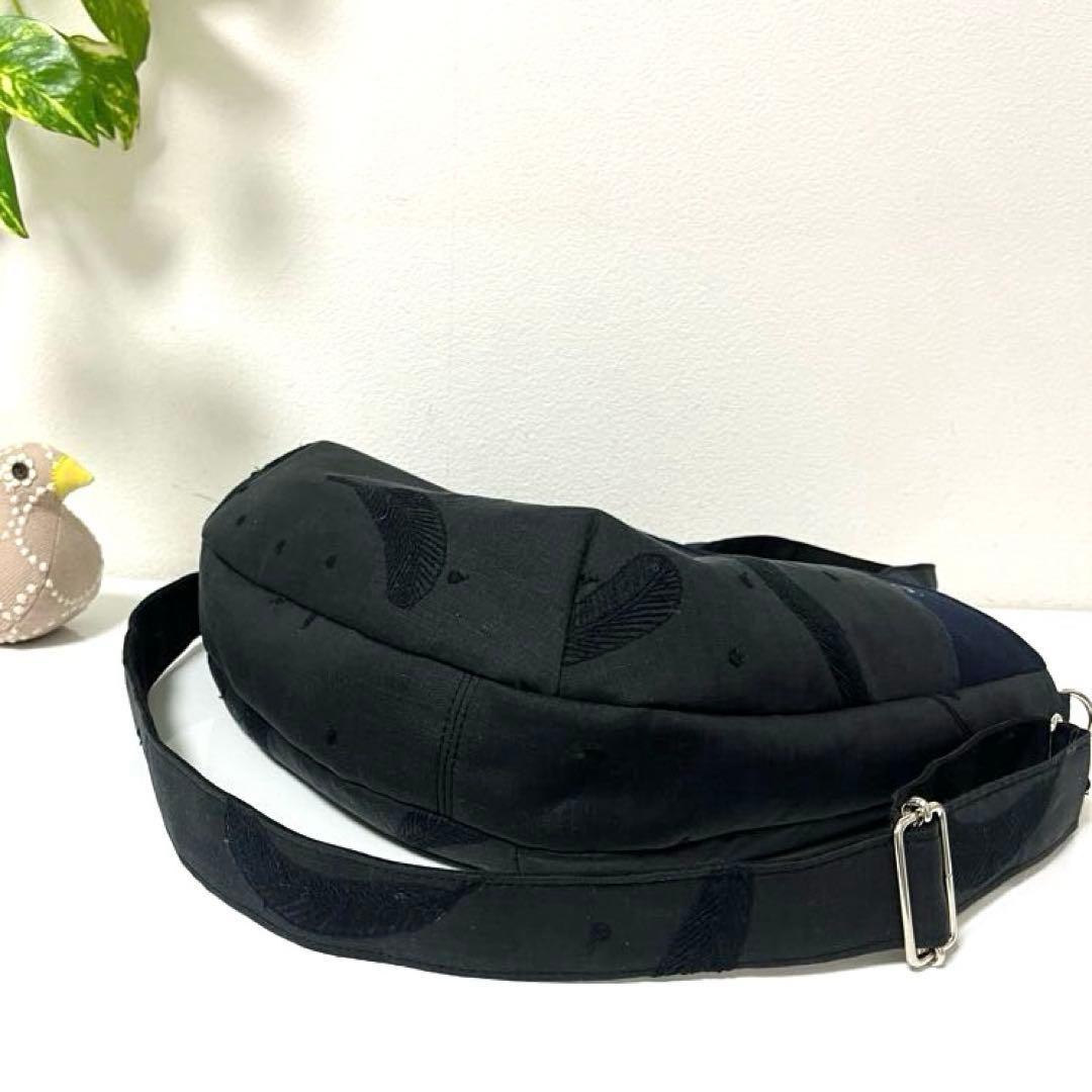 ミナペルホネン　ハンドメイドバッグ　マチ付きショルダーバッグ