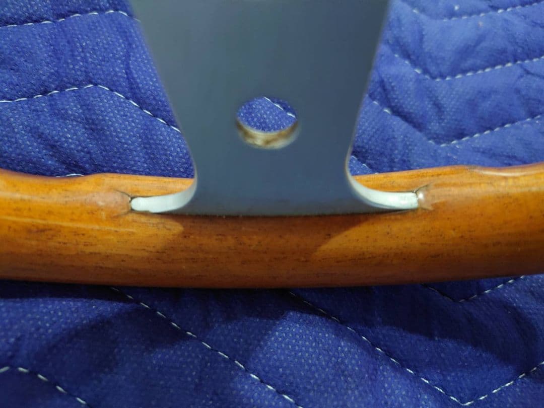 モモステアリング　ウッド