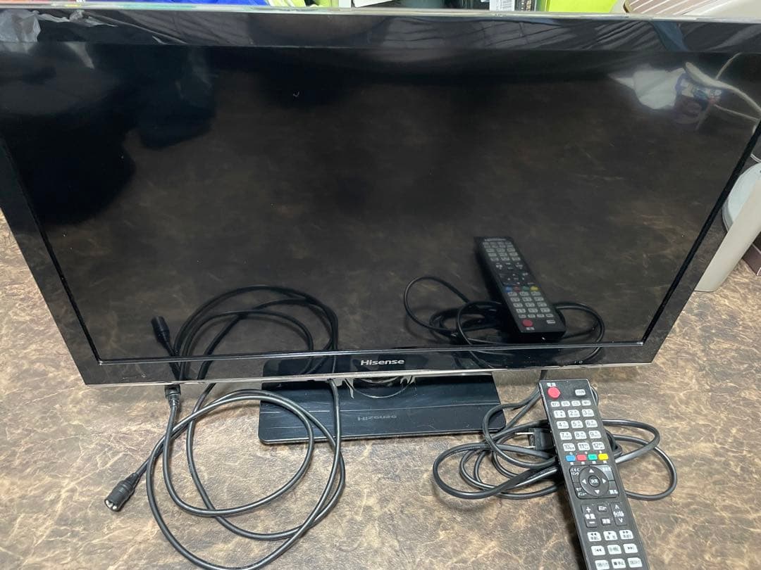 【美品】Hisense ハイセンスTV テレビ➕周辺機器　24型　24インチ