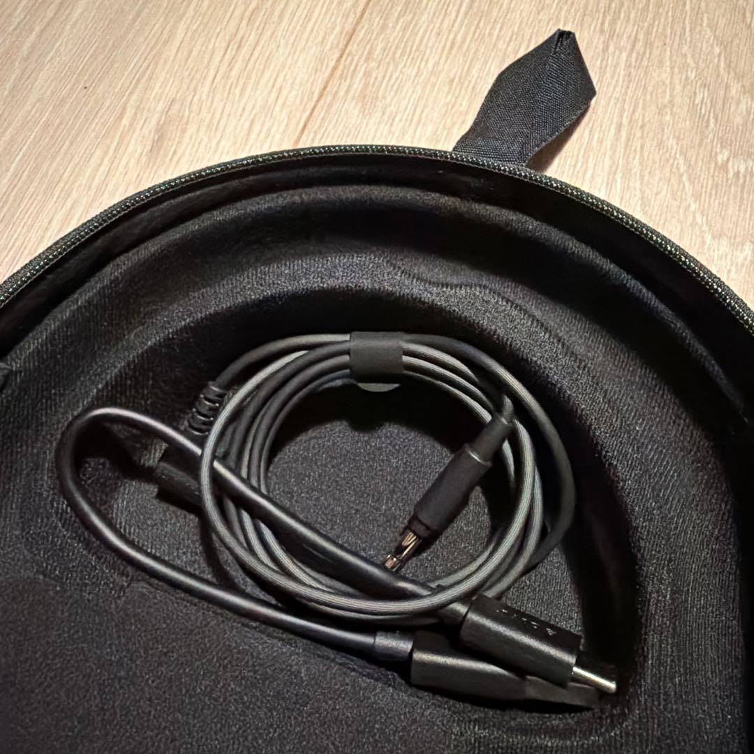 美品 SONY ワイヤレスヘッドホン WH-1000XM5