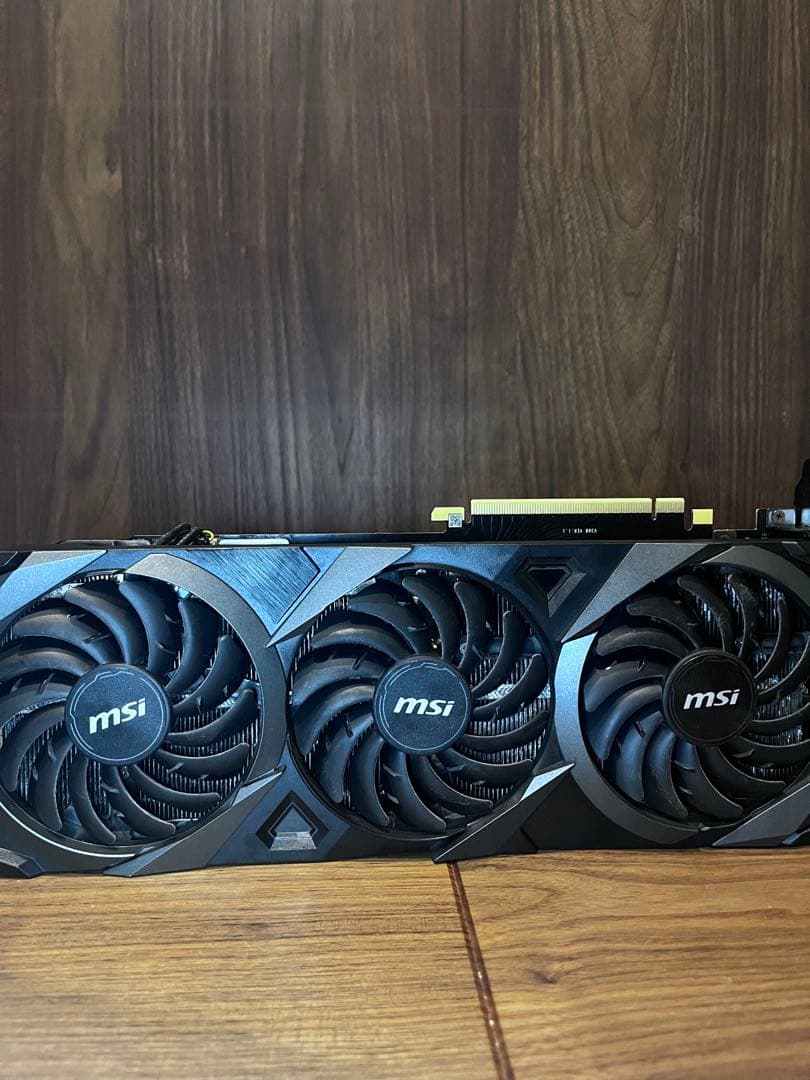グラフィックボード・グラボ・ビデオカード MSI GEFORCE RTX 3090 VENTUS 3X