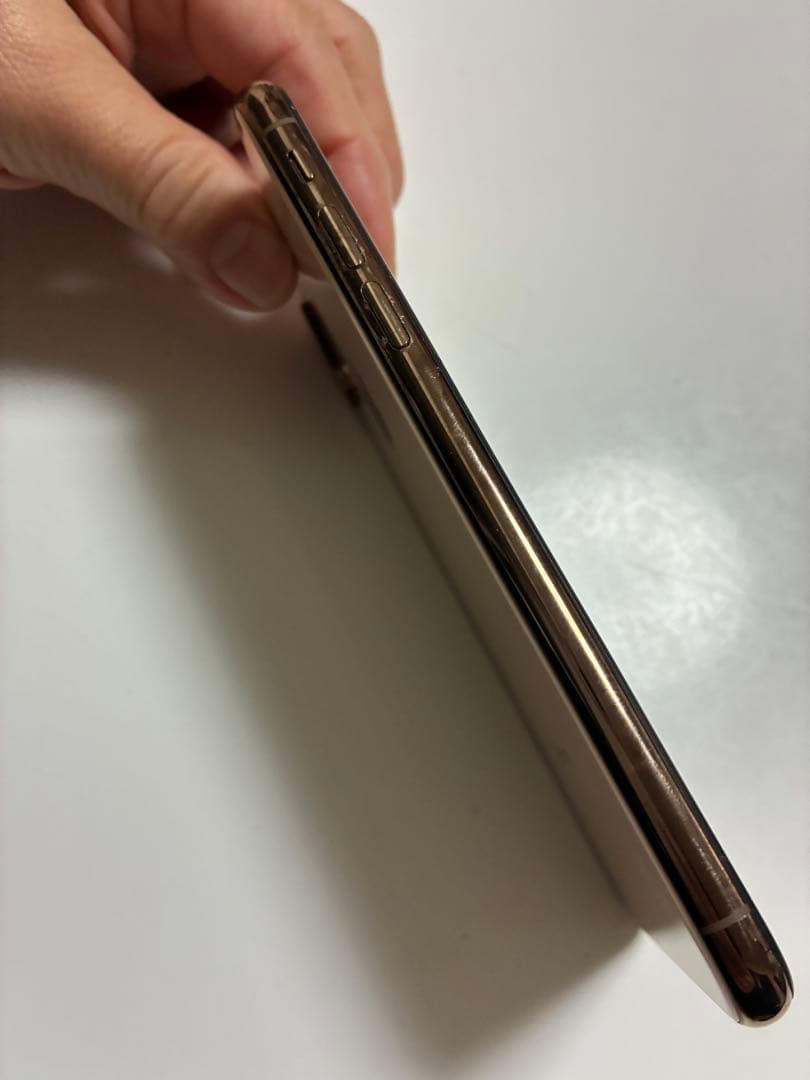 Apple iPhone Xs 64GB ゴールド