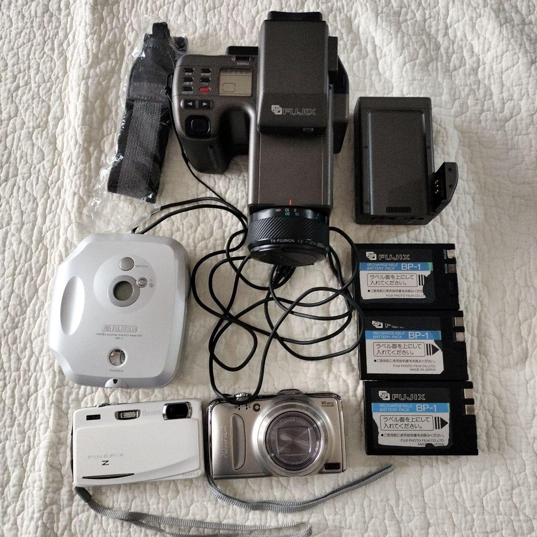 まとめ売り　ステルビデオカメラ1台　デジカメ2台　チェキ1台　カメラ2台　計6台