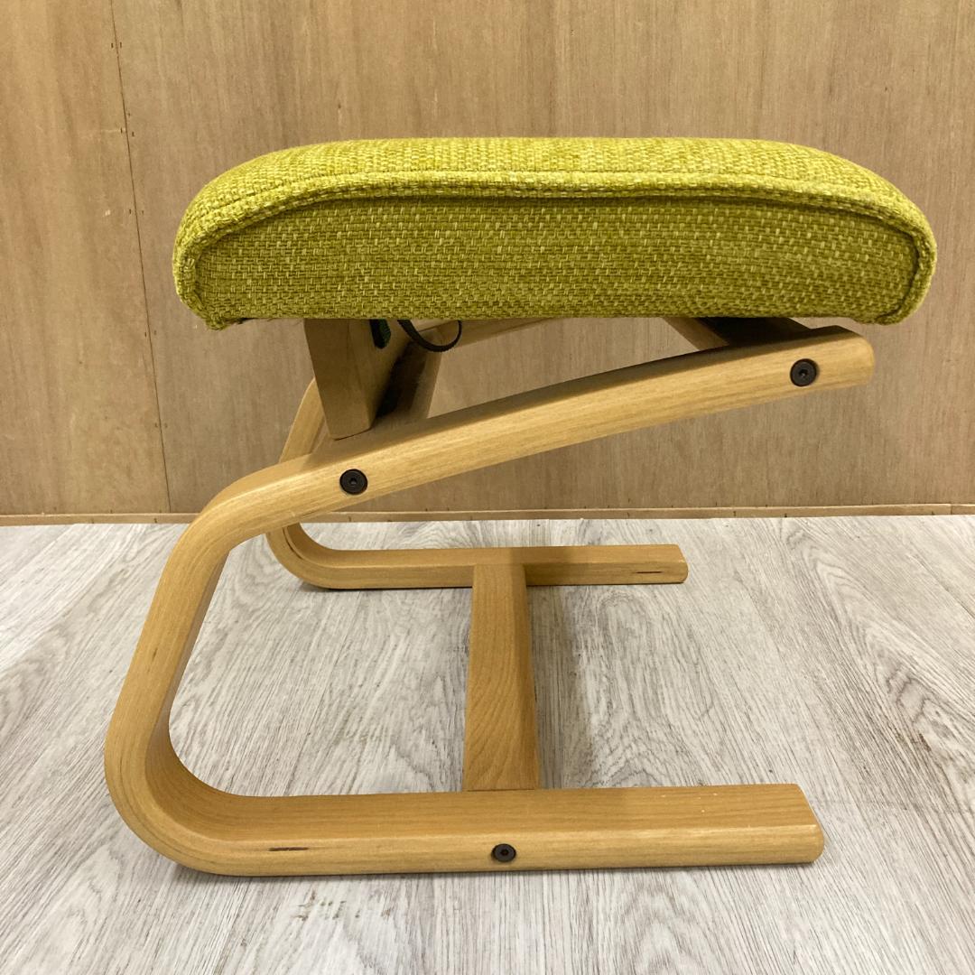 冨士ファニチアFUJI FURNITURE 　スツール　角度調節可　オットマン