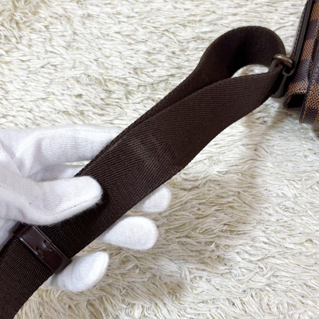 【極美品】ルイヴィトン ディストリクトPM ダミエ エベヌ N41213