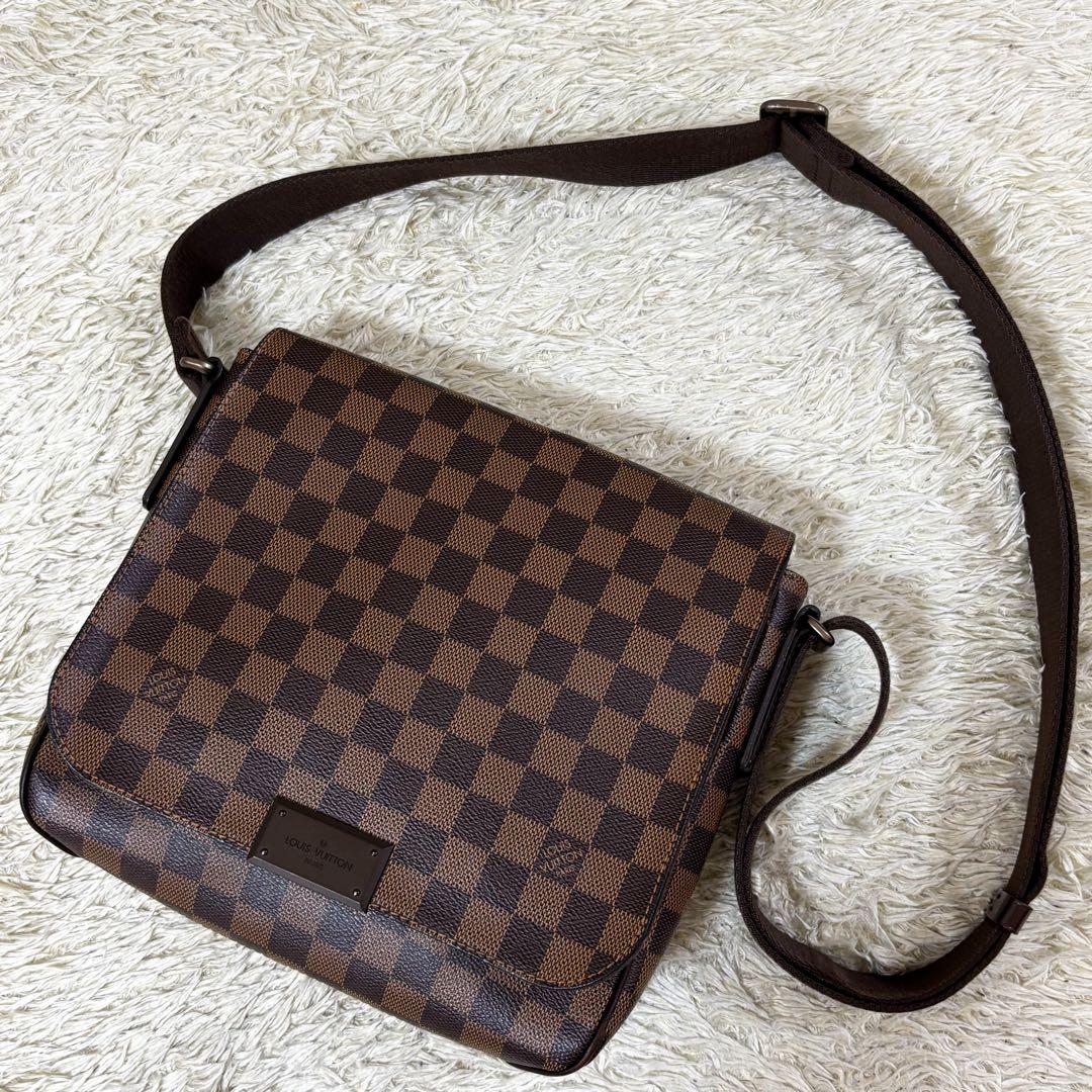 【極美品】ルイヴィトン ディストリクトPM ダミエ エベヌ N41213