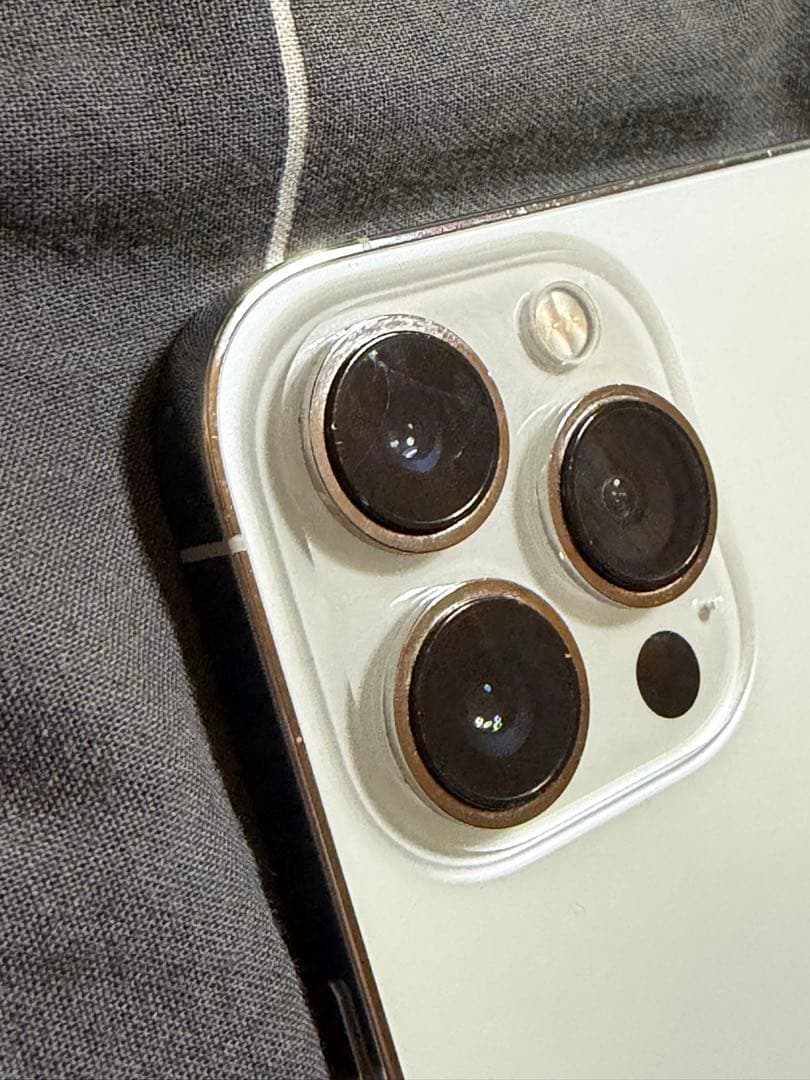 iPhone 13 Pro Max シルバー 128GB 本体 【即日発送】